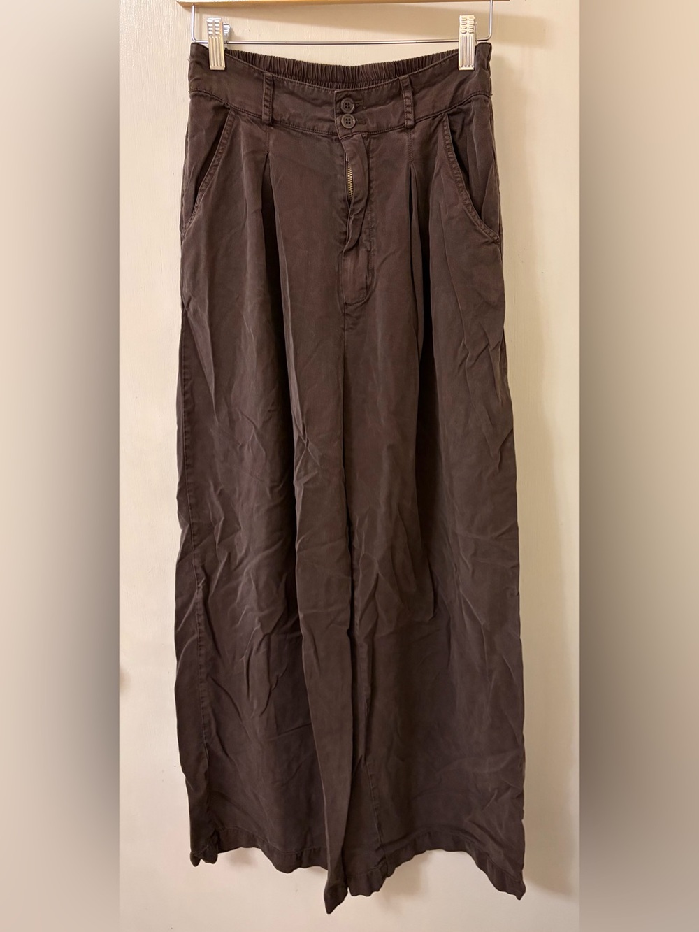 Young Fabulous & Broke Wide Leg Women’s Pants in Dark Brown with Accent